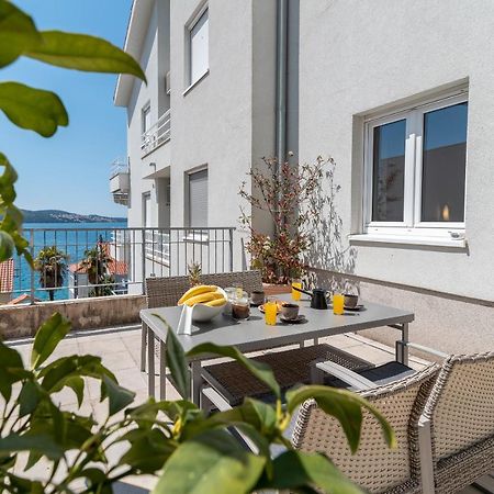 Apartments Liam Trogir Bagian luar foto