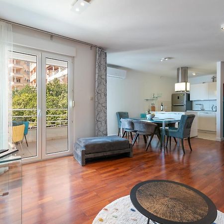 Apartments Liam Trogir Bagian luar foto