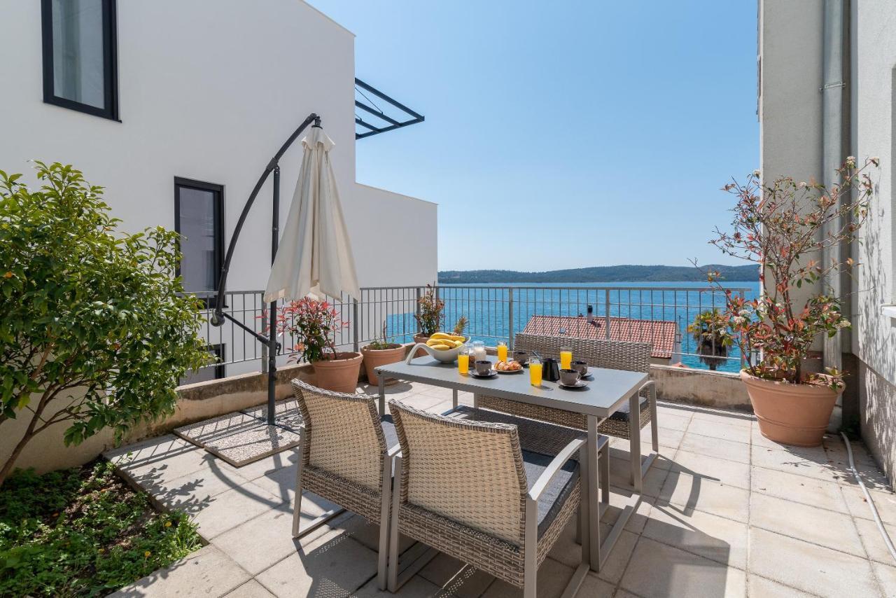 Apartments Liam Trogir Bagian luar foto