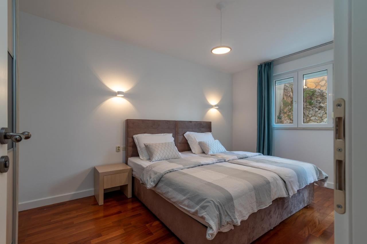 Apartments Liam Trogir Bagian luar foto